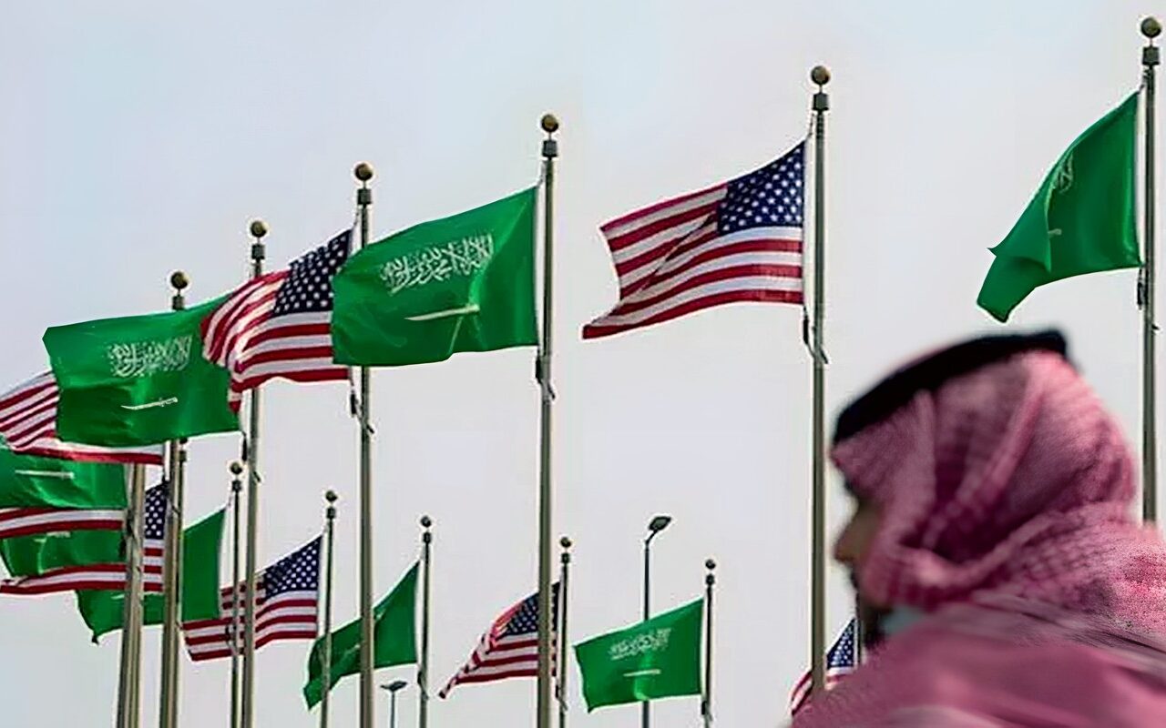 أمريكا تحذّر مواطنيها في السعودية من تصعيد حوثي مُحتمل: “المجال الجوي تحت التهديد”