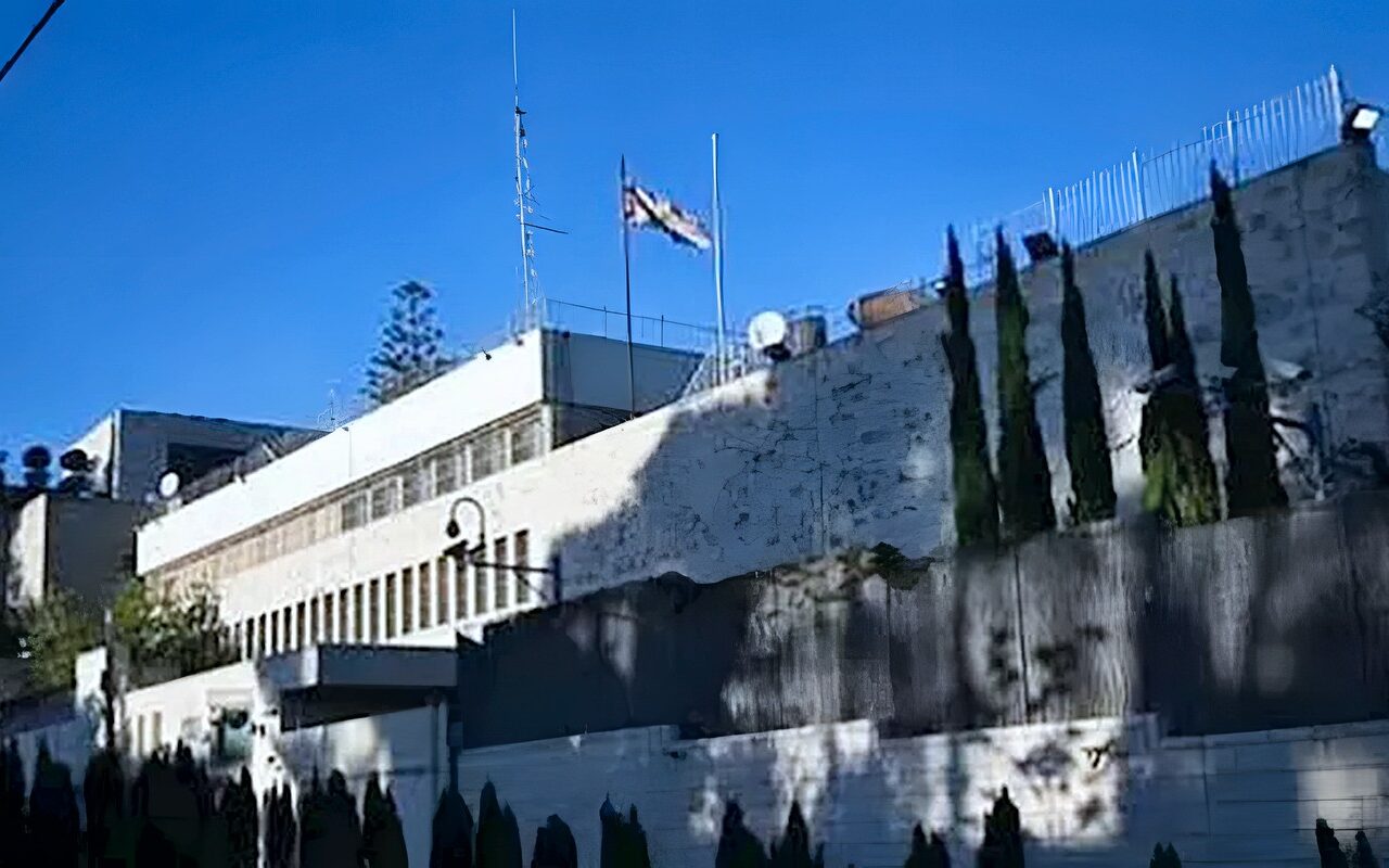 إسرائيل تُغلق القنصلية البريطانية في القدس ردًا على عقوبات المستوطنات
