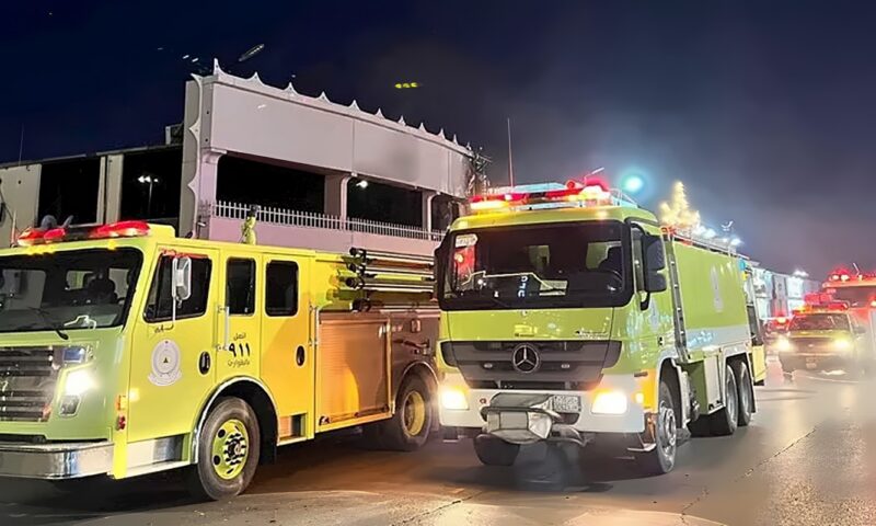 الدفاع المدني السعودي: إصابة مقيم بسقوط شظايا صاروخ باليستي في عسير