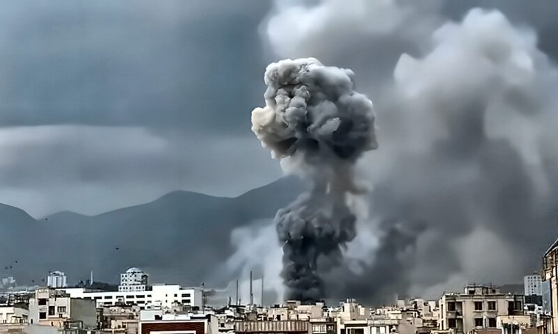 إيران: سماع دوي انفجارات قرب جزيرة قشم من جهة البحر