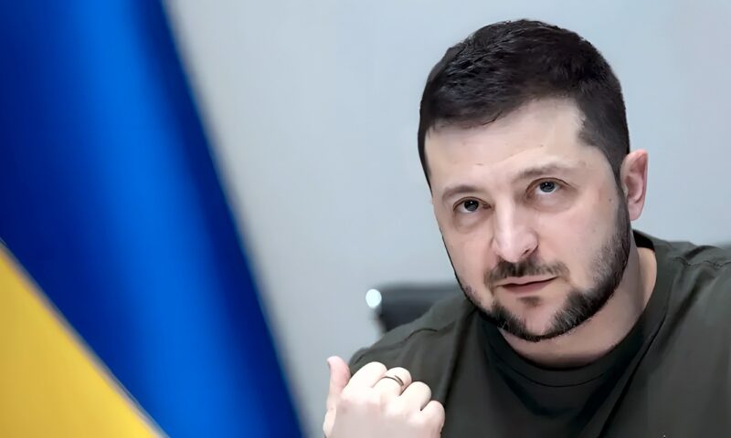 نائب أوكراني: رئيس البرلمان الوحيد الذي يمكنه أن يحل مكان فلاديمير زيلينسكي