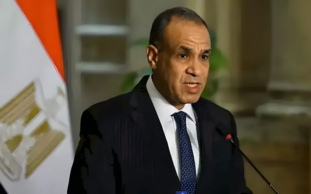 مصر تدين الهجمات على مطار الملك خالد وطائرة للخطوط السعودية
