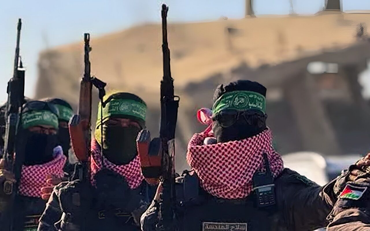 حماس تدعو إلى تحرك دولي لوقف اعتداءات المستوطنين على الفلسطينيين
