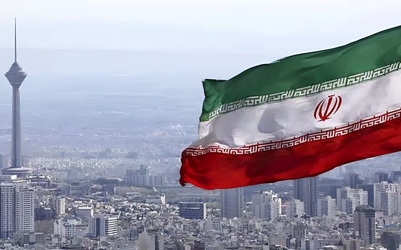 إيران تنفي تحريض الحوثيين ضد السعودية وتبدي استعدادها للوساطة بين الطرفين