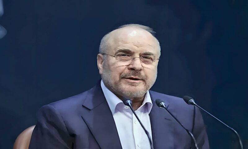 قاليباف: تعزيز القدرات العسكرية والاقتصادية ووحدة الصف أساس ردع الأعداء