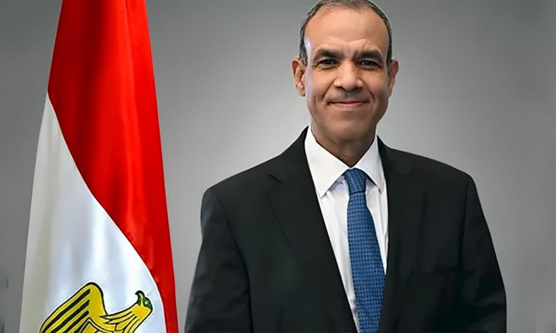 وزير الخارجية يدعو لتكثيف الجهود لاحتواء التوترات ومنع اتساع الصراع بالمنطقة