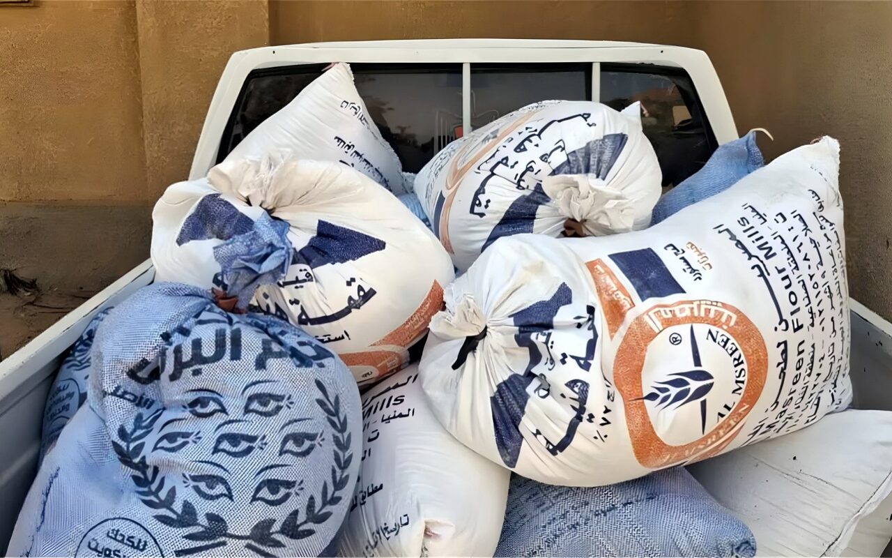 التحفظ على طن مستخلص بذرة قطن فاسد قبل طرحه للبيع بالفيوم
