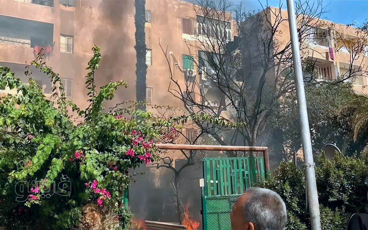 تفاصيل حريق المسطح الأخضر بالمجاورة 44 بالعاشر من رمضان ومطالب بإزالة العشش (صور)