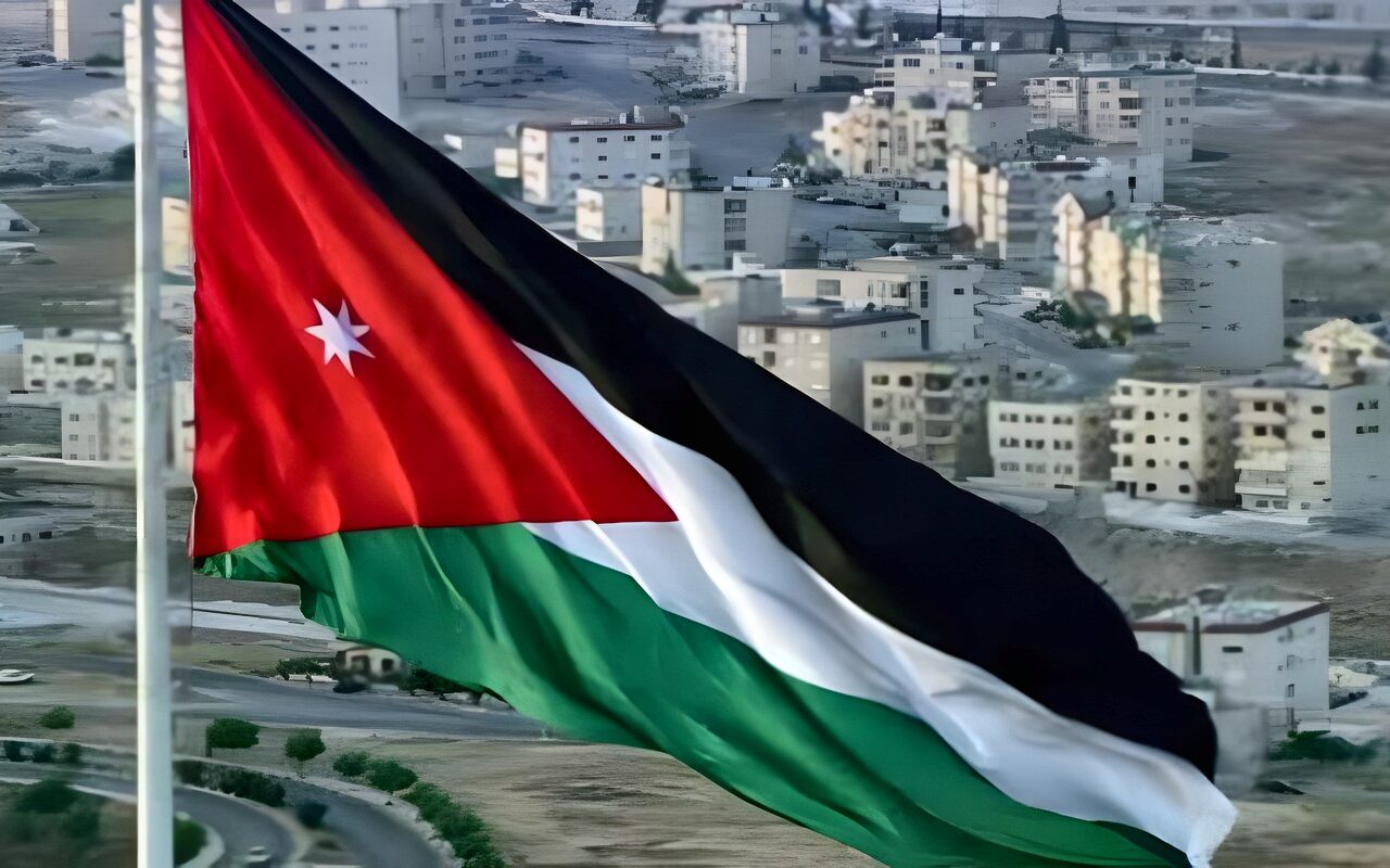 وزير الاتصال الأردني: لن نسمح لأية جهة بالمساس بأمن المملكة