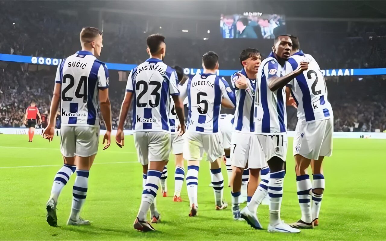 التشكيل الرسمي لمباراة ليلستروم وريال سوسيداد في الدوري الأوروبي