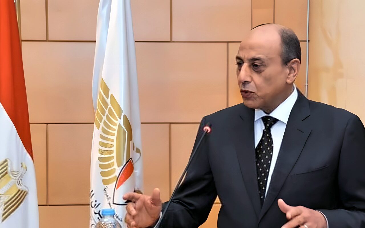 محمد عباس حلمي رئيسا للجنة الدفاع بمجلس النواب