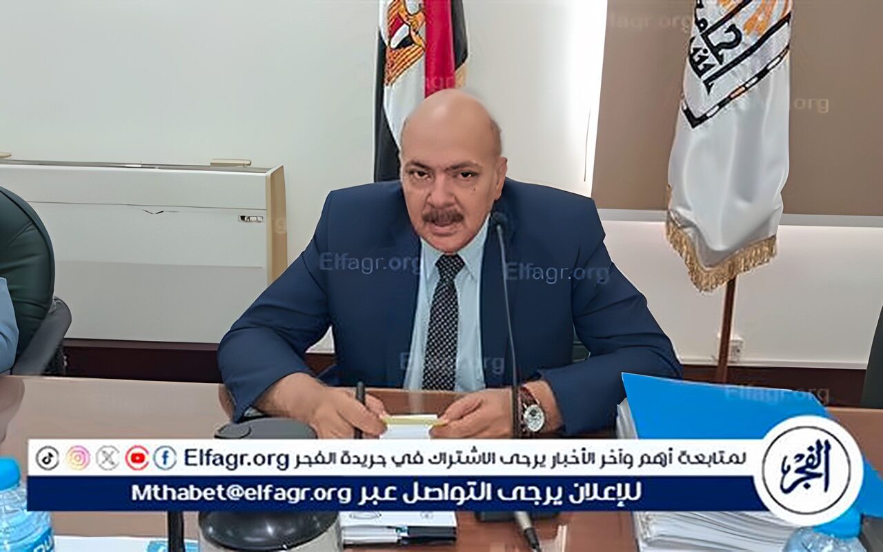 عميد علوم أسيوط يوضح حقيقة واقعة سقوط مروحة على طالبة بمدرج بالكلية اليوم