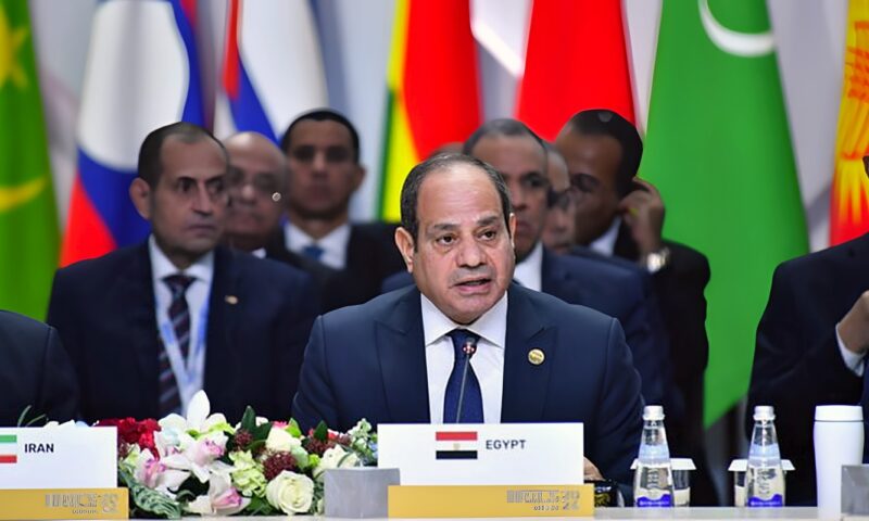 تفاصيل لقاء السيسي ورئيس مجموعة دانجوتي.. بحث فرص التعاون في قطاعات الطاقة والأسمدة والكيماويات والأسمنت.. تعزيز دور القطاع الخاص الأفريقي.. ودفع جهود تنفيذ أهداف أجندة الاتحاد الأفريقي 2063