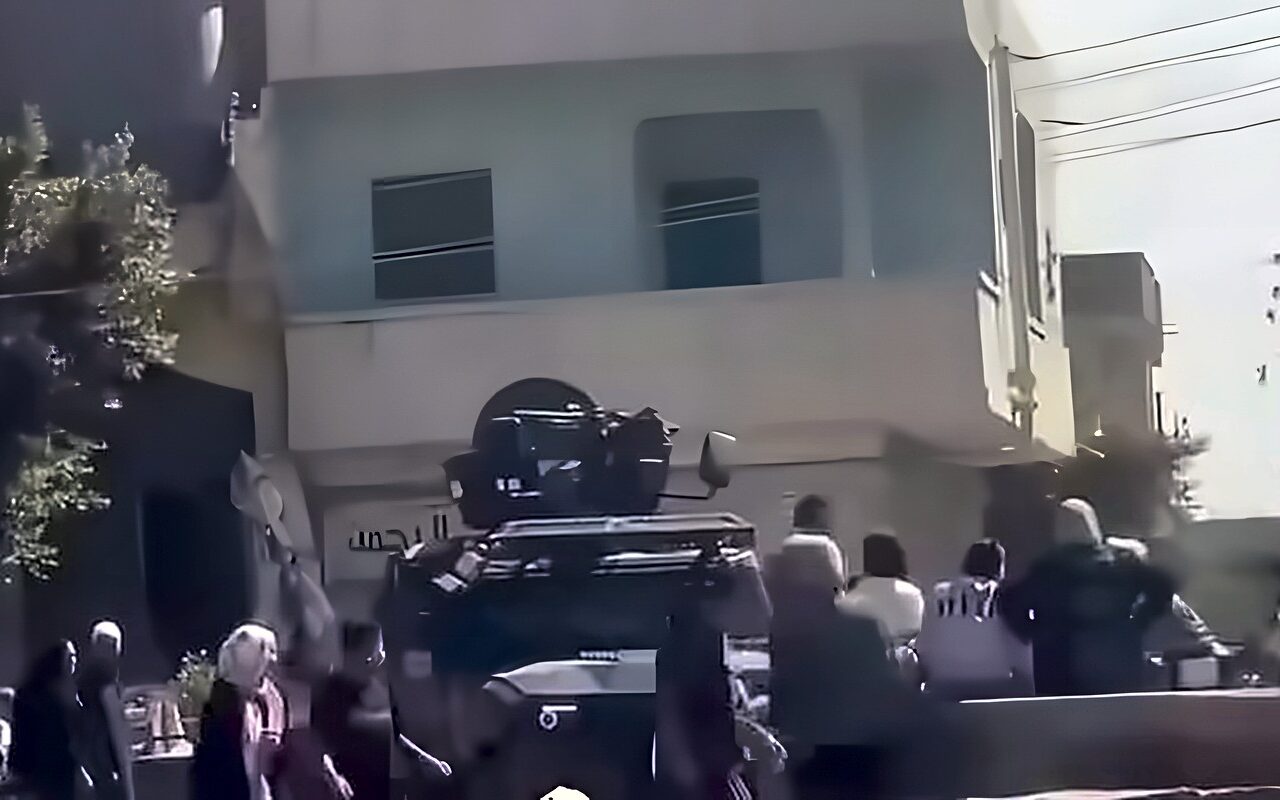 بعد أبو جبل ومزارع الشبانات، مكافحة المخدرات تحاصر “كفر الحمام” وتداهم أوكار المخدرات بالزقازيق