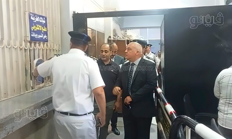 مدير أمن بني سويف يتابع الالتزام بإلغاء شرط «حقيبة الإسعافات والطفاية والمثلث» بإدارة المرور
