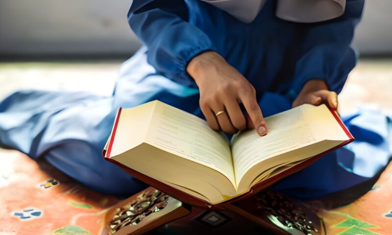هل يجوز وضع علامات في المصحف لتسهيل حفظ الكلمات الصعبة؟.. أمين الإفتاء يوضح