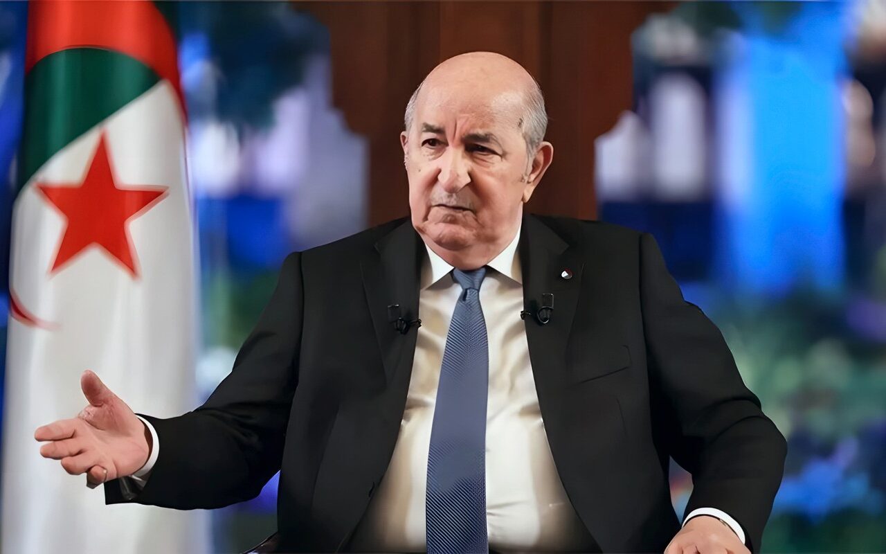 رئيس الجزائر يقرر إرسال وحدات من الجيش إلى النيجر