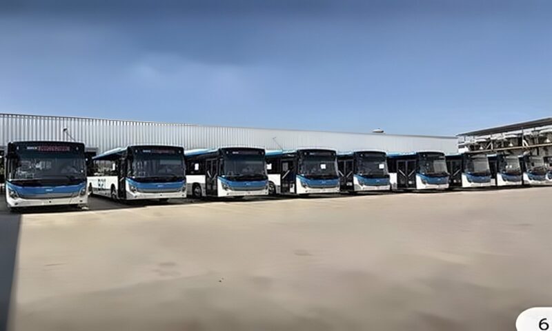 وزيرة التنمية المحلية تعلن تسليم 20 أتوبيس كهربائي لوزارة النقل لدعم منظومة الـ BRT وتوفير نقل جماعي نظيف