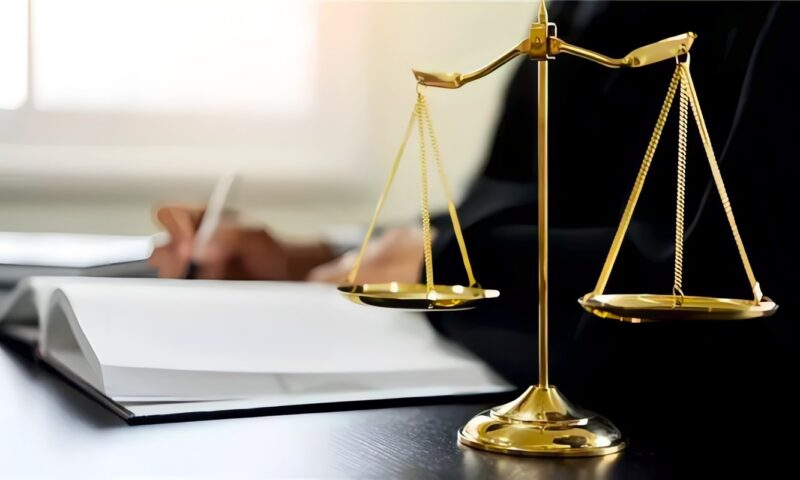 السجن عامين لعامل بتهمة حيازة الحشيش والآيس في الأزبكية