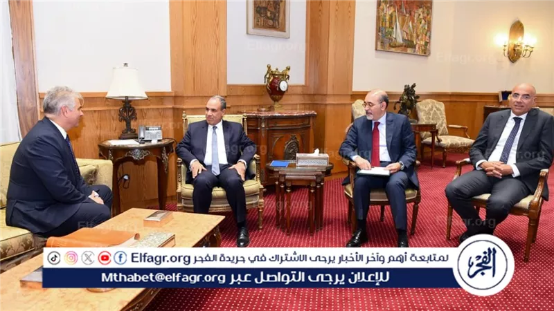 وزير الخارجية يلتقي أمين عام الاتحاد من أجل المتوسط بالإنابة