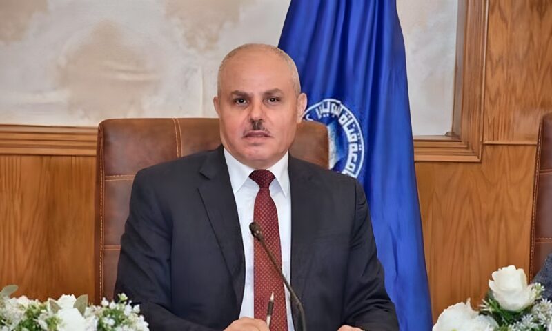 رئيس جامعة القناة يهنئ محافظ الإسماعيلية بالعيد القومي للإقليم