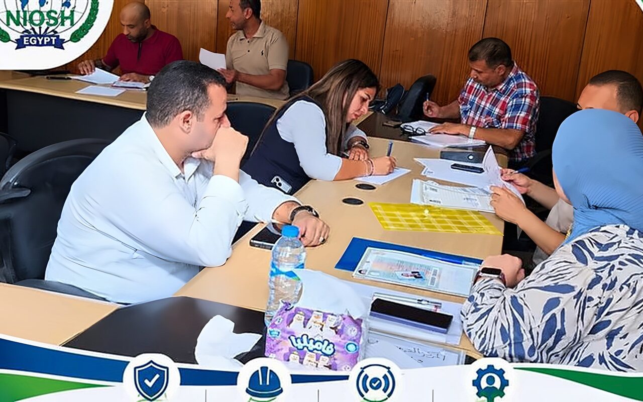 «العمل» تعلن بدء استقبال طلبات الدبلوم والماجستير المهني.. اعرف التفاصيل