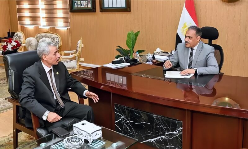 محافظ الشرقية يستقبل مدير عام الجهاز المركزي للتعبئة العامة والإحصاء