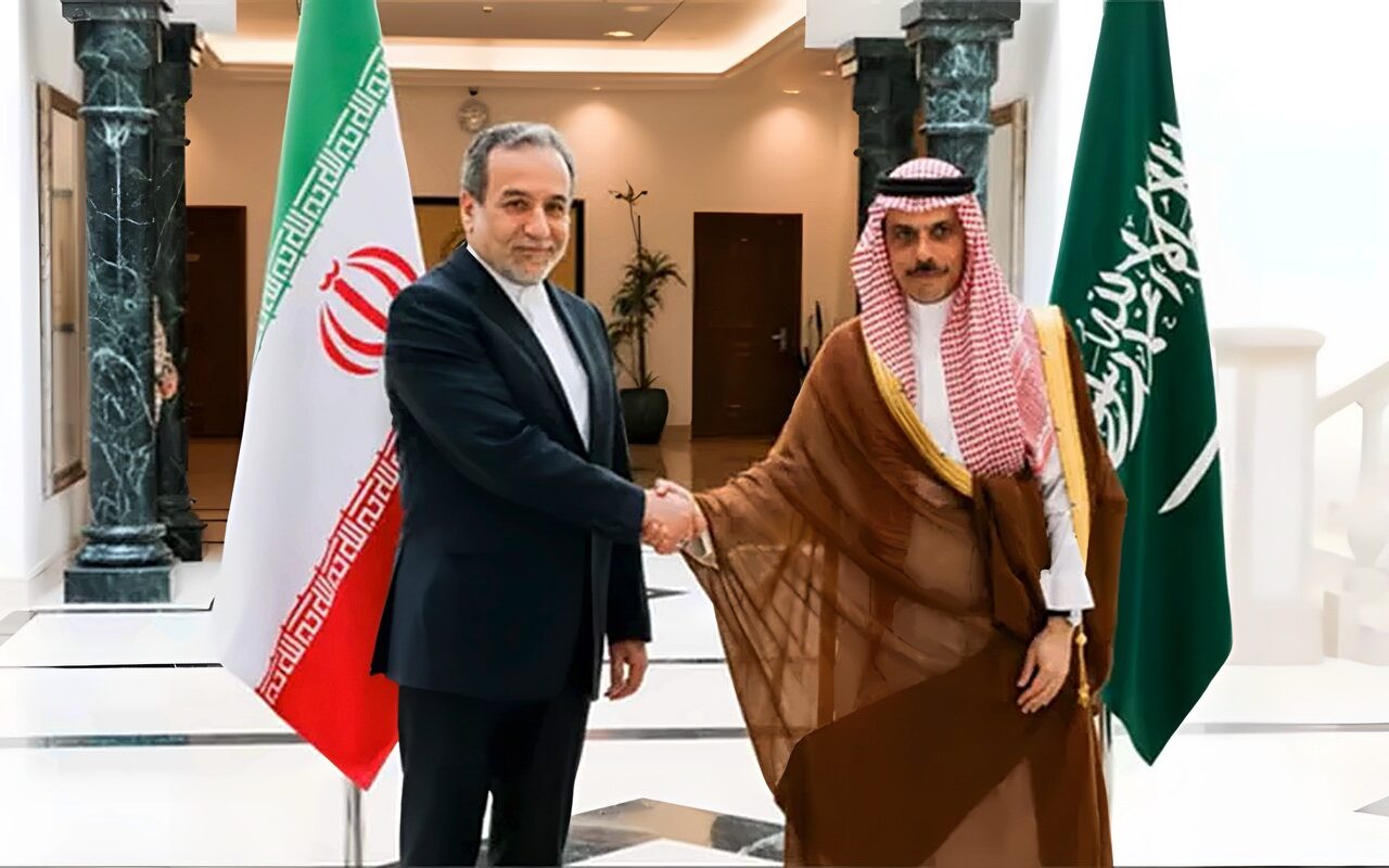 الوساطة الإيرانية بين السعودية والحوثيين.. معضلات تحاصر الجميع.. الرياض تستهدف حماية أمنها القومي.. طهران حبيسة إدارة الحلفاء.. وواشنطن تتأرجح بين سوء التقدير ومخاطر التصعيد