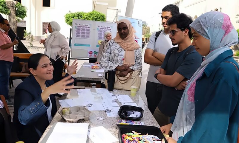 بالتعاون مع منظمة الصحة العالمية، طب عين شمس تنظم فعالية للوقاية من الالتهاب السحائي