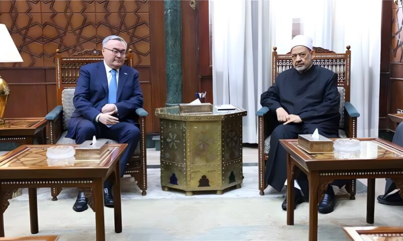 شيخ الأزهر: أتمنى أشوف اليوم اللي يجتمع فيه المسلمين على عدوهم لا على أنفسهم