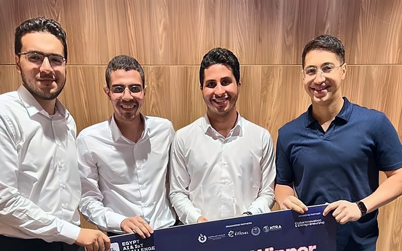 فريق طلابي بهندسة القاهرة يحصد المركز الأول في تحالف الذكاء الاصطناعي وإنترنت الأشياء بقمة الابتكار الجامعي 2026