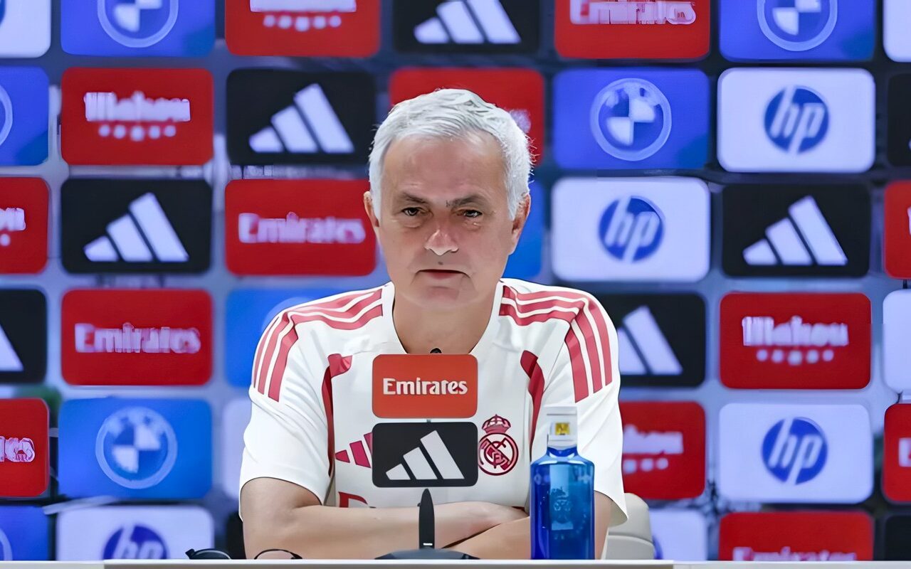 مورينيو يتحدث عن حظوظ ريال مدريد في دوري أبطال أوروبا