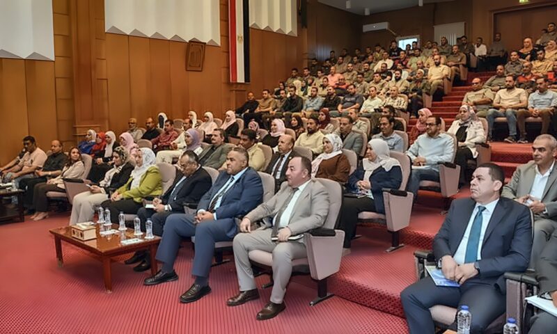 وزير الإنتاج الحربي يوجه بتوطين أحدث تكنولوجيات التصنيع وتعظيم المكون المحلي