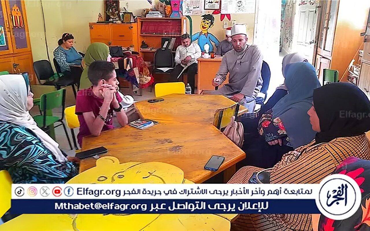مكتبة الفيوم العامة تحتفي بانتصارات أكتوبر وتدعم دمج ذوي الهمم.. وورشة للكروشيه بقصر ثقافة الفيوم