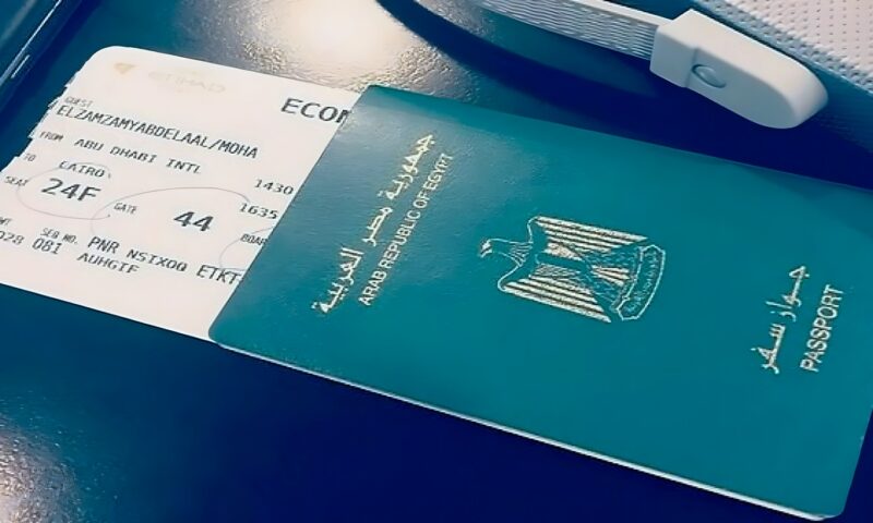 هل يحتاج عضو مجلس النواب إلى إذن قبل السفر للخارج؟.. القانون يجيب
