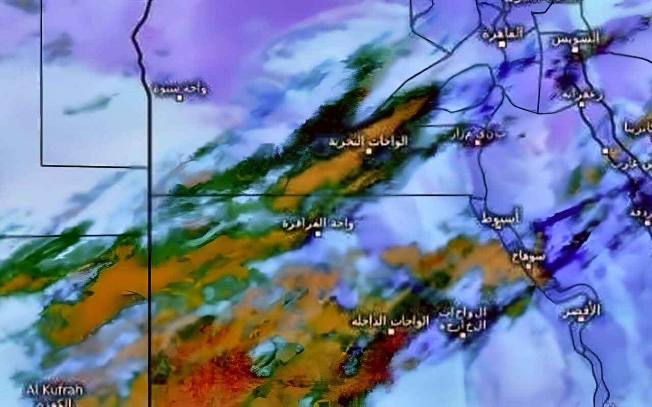 أمطار متفاوتة الشدة على عدة مناطق، تعرف على آخر تطورات الطقس