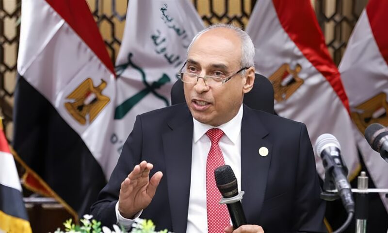 بمناسبة بدء العام القضائي الجديد، رئيس مجلس الدولة يترأس الجلسة الأولى للمحاكم الإدارية العليا