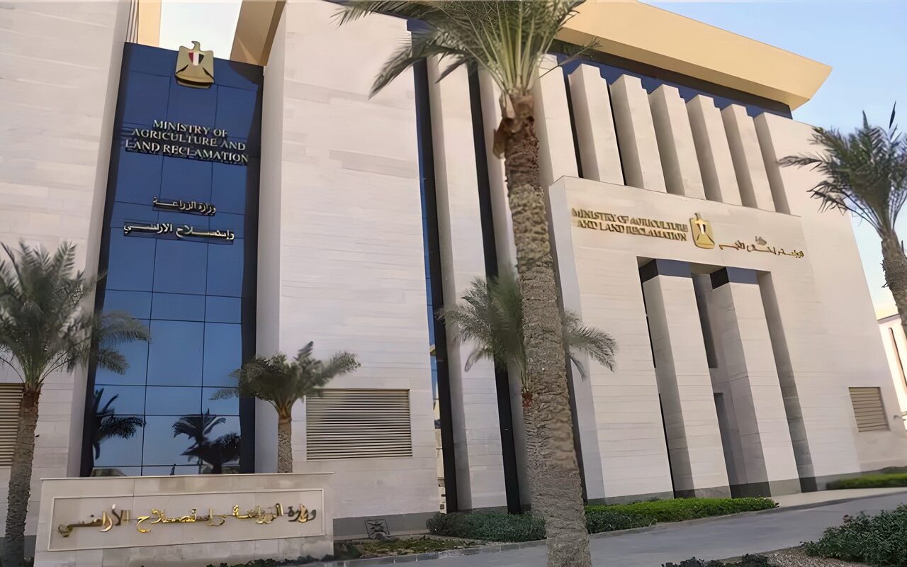 الزراعة: 359 ترخيصًا لمشروعات الإنتاج الحيواني وضبط 12 ألف عبوة مبيدات مخالفة