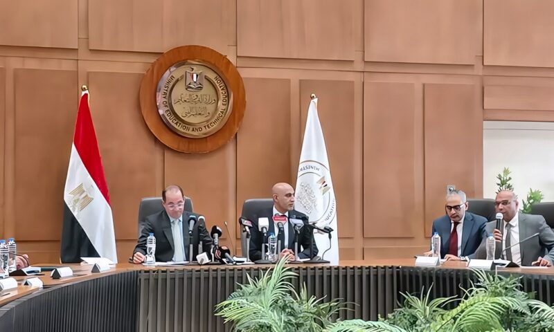 وزير المالية: معدل زيادة المخصصات المالية للصحة والتعليم والتنمية البشرية سنويا اكبر من مخصصاتهم المالية