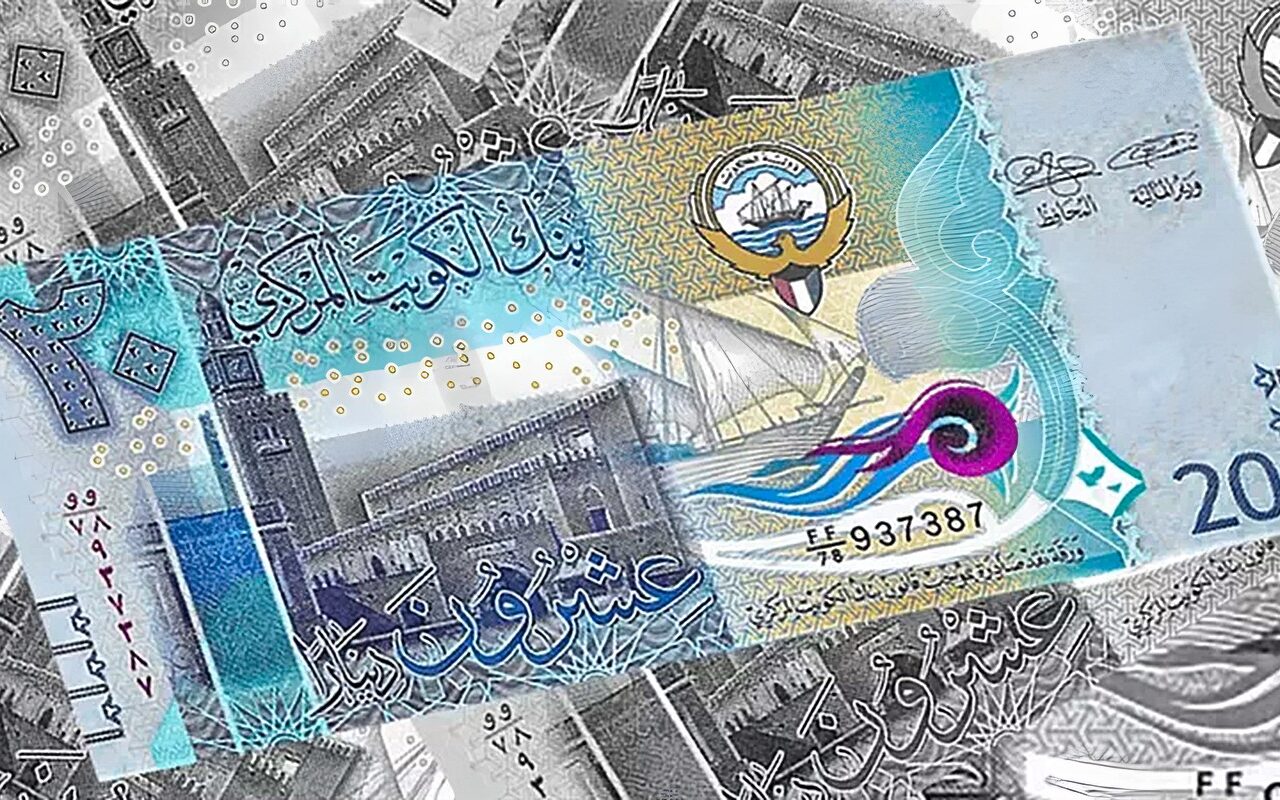 ارتفاع سعر الدينار الكويتي مقابل الجنيه في البنك الأهلي اليوم الأربعاء