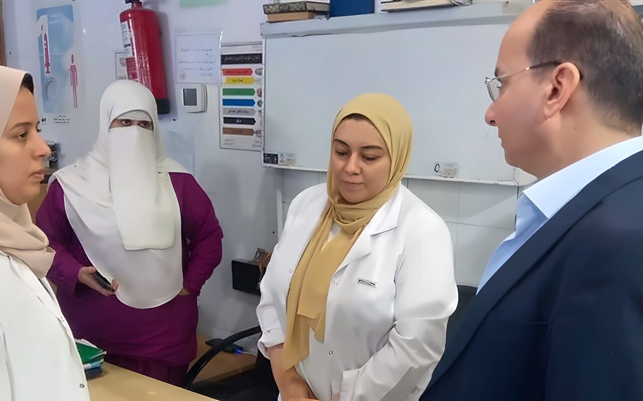 إحالة مسئولي مستشفى نبروه للتحقيق وإجراءات ضد المتغيبين بـ”طلخا المركزي”