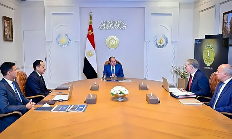 10 قرارات جمهورية قوية وتكليفات رئاسية حاسمة للحكومة وتحذيرات مهمة للمصريين