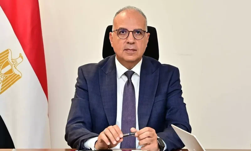 وزير الري: نستخدم الأقمار الصناعية والذكاء الاصطناعي في رصد التعديات على المجاري المائية