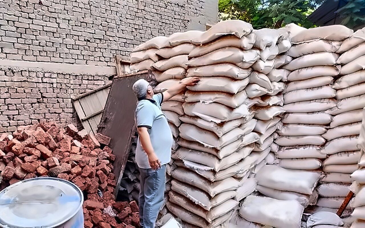ضبط 10.8 طن من الأغذية المخالفة ومنتجات منتهية الصلاحية في 4 مراكز بالدقهلية