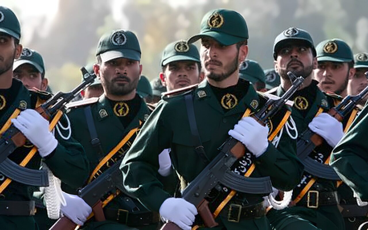 سنتكوم تنفي إغلاق مضيق هرمز وتؤكد استمرار حركة الملاحة