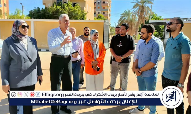 مستشار رئيس الوزراء يشيد بمحطات مياه الوادي الجديد ورفع الإشغالات بشوارع القوصية فى أسيوط