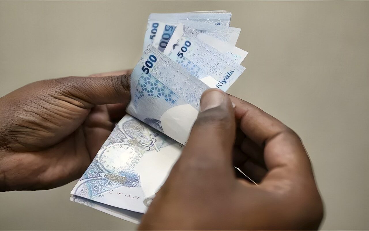 سعر الريال القطري أمام الجنيه في البنوك المصرية بختام تعاملات الثلاثاء