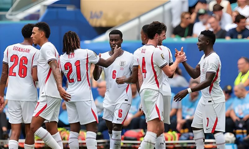 دوري الأمم الأوروبية، إنجلترا تضرب التشيك بثلاثية وتواصل مطاردة إسبانيا على صدارة المجموعة