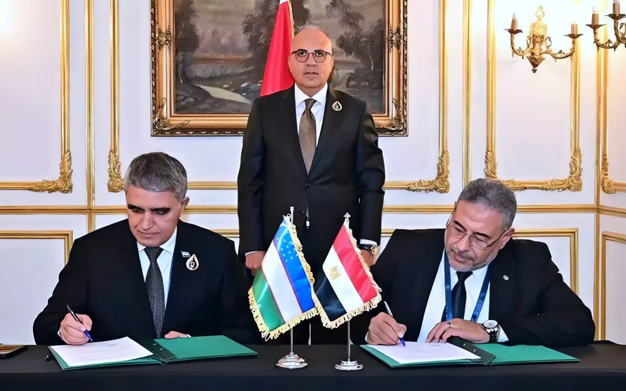 مصر وأوزبكستان توقعان مذكرة تفاهم لتعزيز البحوث المائية وتحديث نظم الري
