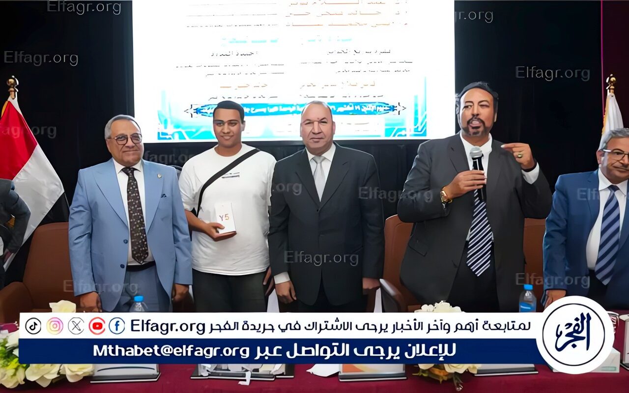 جامعة أسيوط الأهلية تطلق مبادرة الإبداع طريقك للنجاح لتعزيز لتنمية مهارات الطلاب الرقمية
